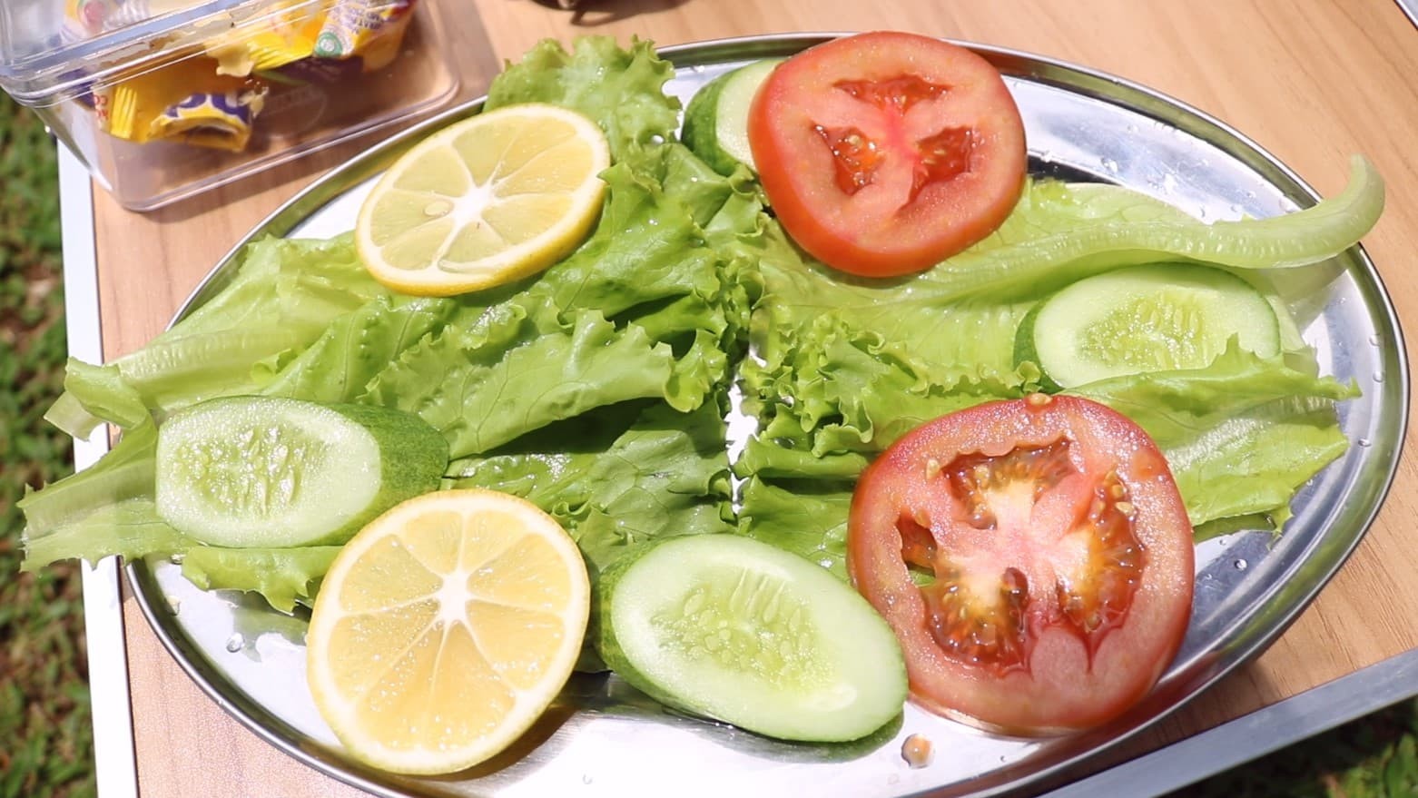 ola membakar ikan kembung lalapan